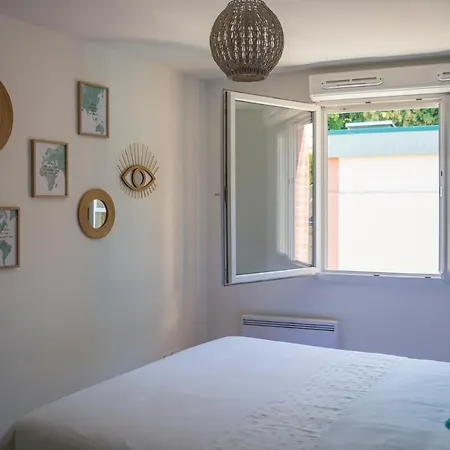 Le Charme Des Ormeaux Apartamento *